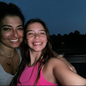 Meet your Posher, Julia